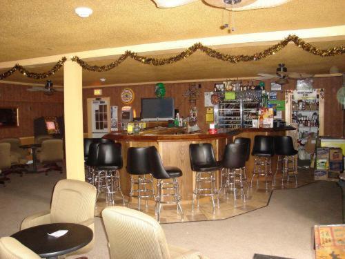 Days Inn By Wyndham West Branch Iowa City Area מראה חיצוני תמונה