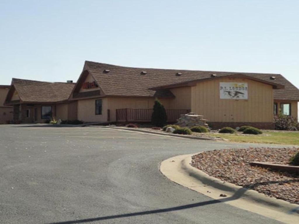 Days Inn By Wyndham West Branch Iowa City Area מראה חיצוני תמונה